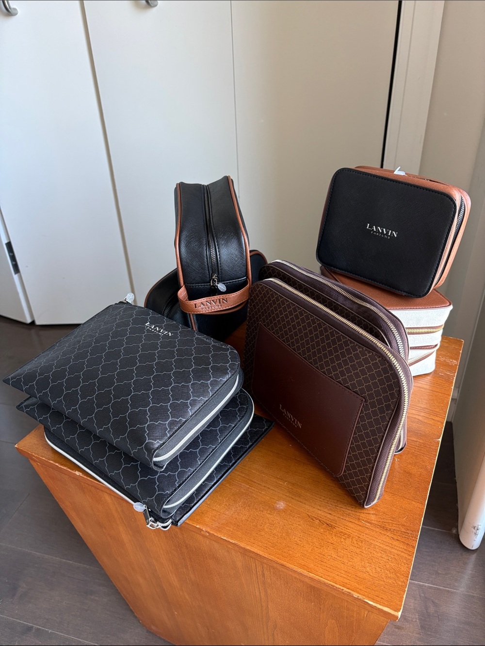 Lanvin Black and Brown Leather inflight travel Toiletry Bag Collection set of 10 - Picture 3 of 5